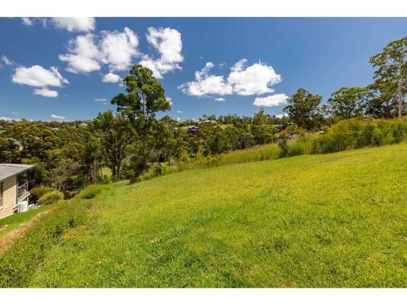40 Hilltop Parkway, Tallwoods Village NSW 2430