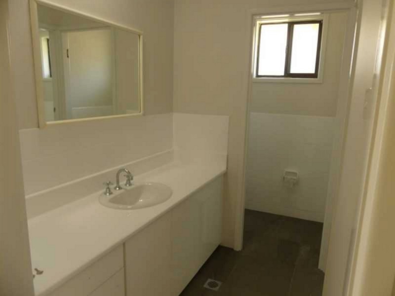 5 Tree View Place, Forster NSW 2428