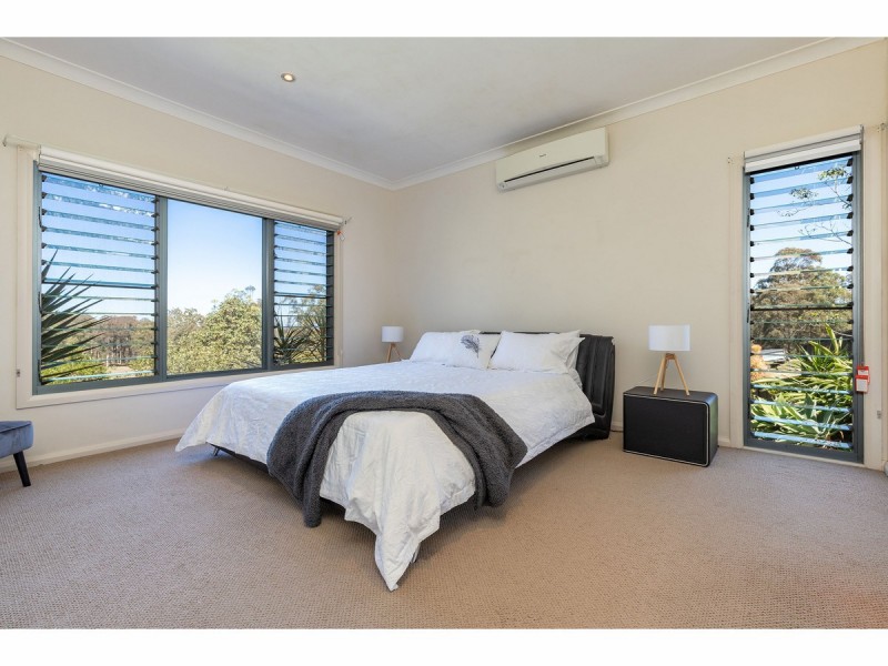 25 St Andrews Court, Tallwoods Village NSW 2430