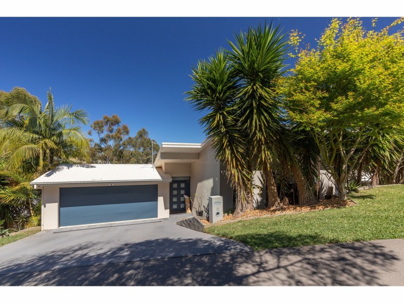 25 St Andrews Court, Tallwoods Village NSW 2430