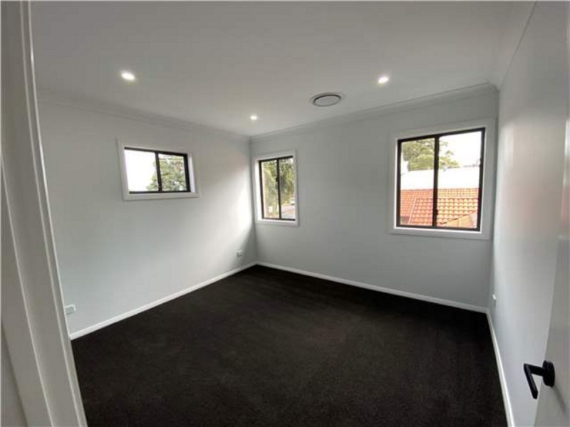 1/84 Macintosh Street, Forster NSW 2428