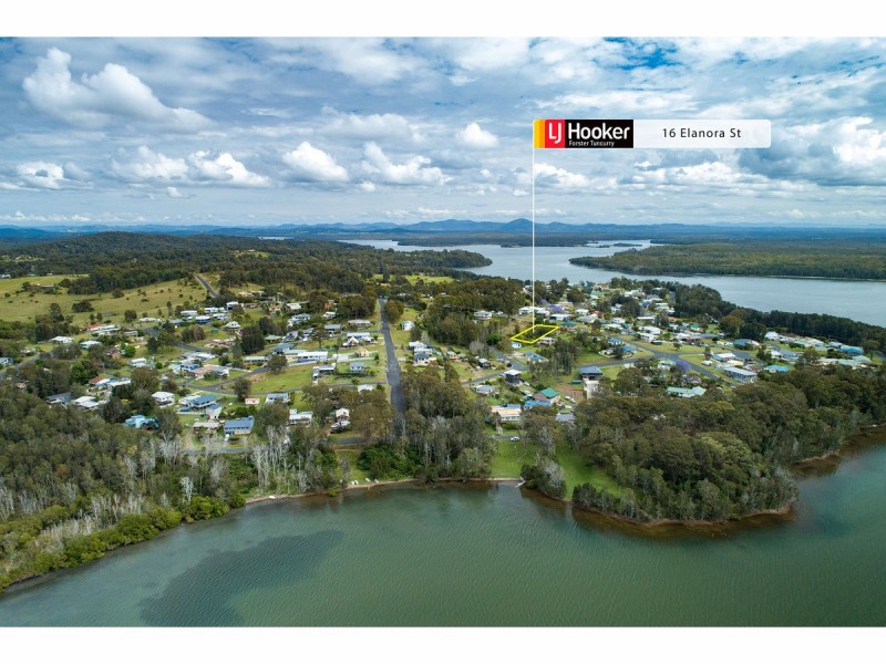 16 Elanora Street, Coomba Park NSW 2428