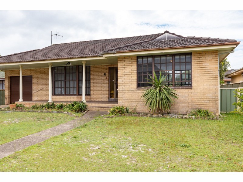 5 Tree View Place, Forster NSW 2428