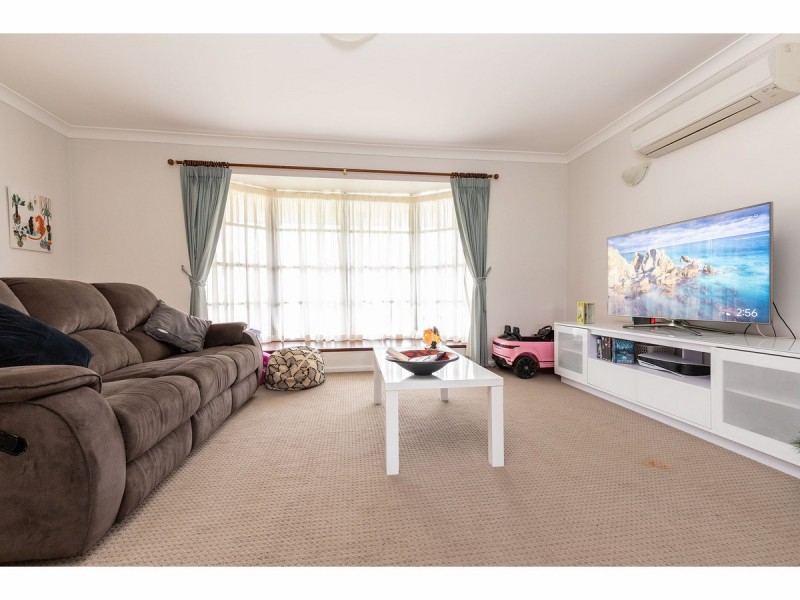5 Tree View Place, Forster NSW 2428