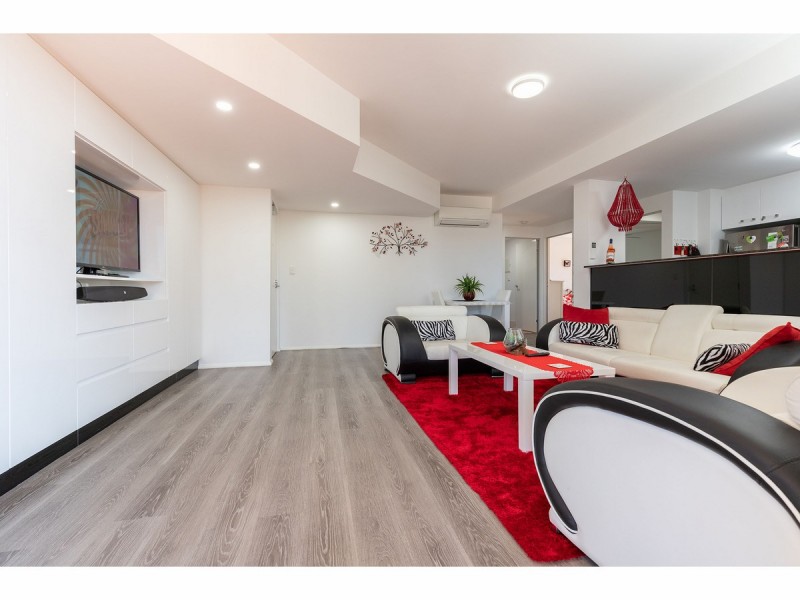 204/22-30 Manning Street, Tuncurry NSW 2428