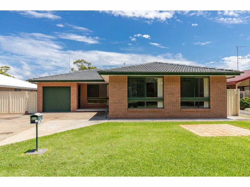 35 Godwin Street, Forster NSW 2428