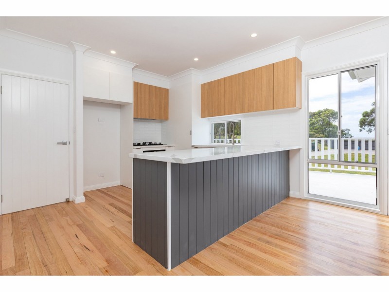 5 Bombora Place, Hallidays Point NSW 2430