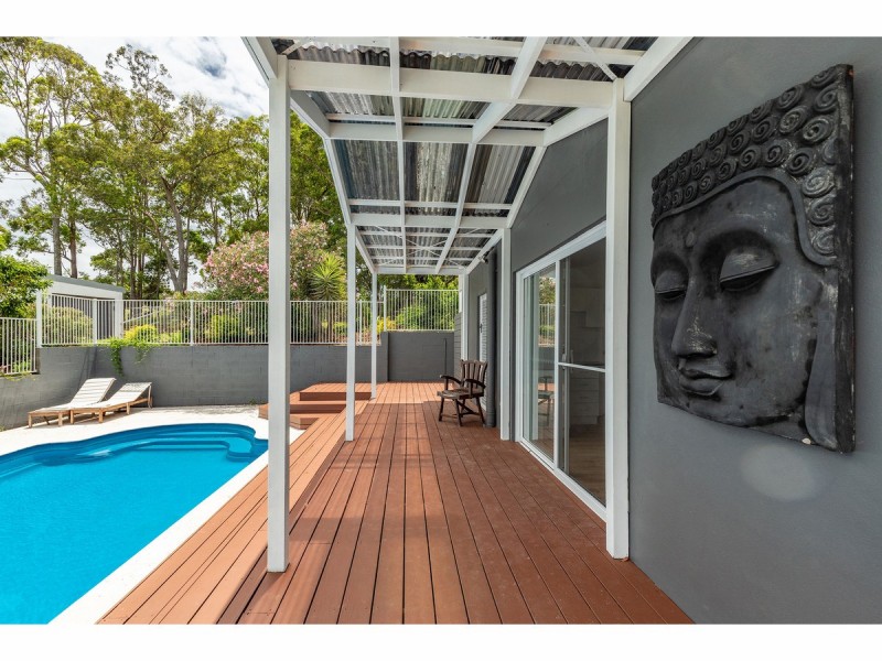 5 Bombora Place, Hallidays Point NSW 2430