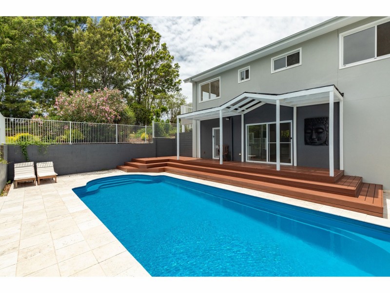5 Bombora Place, Hallidays Point NSW 2430