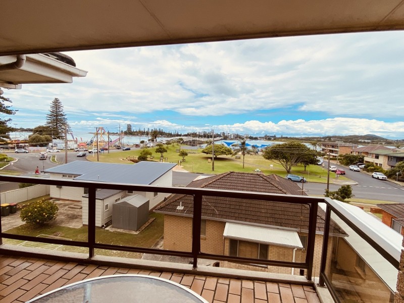 15/2-6 Taree Street, Tuncurry NSW 2428