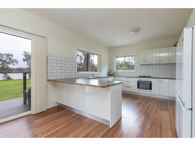 47 Chapmans Road, Tuncurry NSW 2428