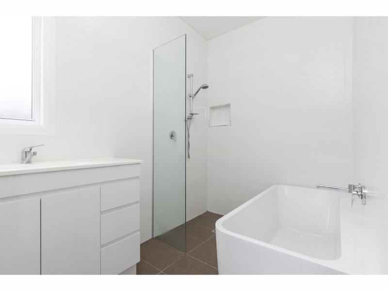 47 Chapmans Road, Tuncurry NSW 2428