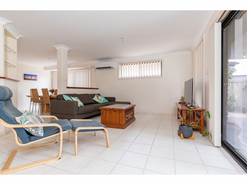 44 Wamara Crescent, Forster NSW 2428