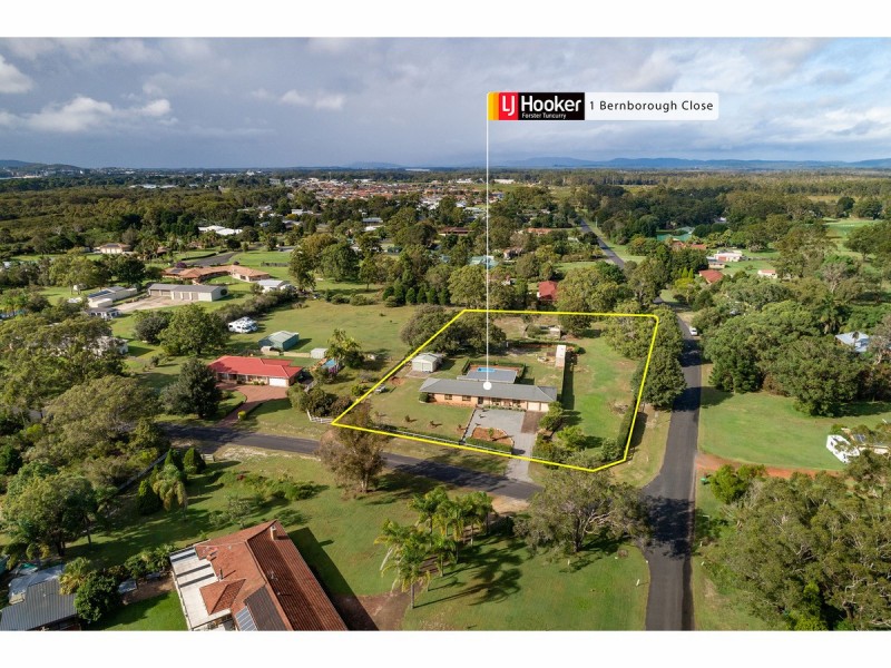1 Bernborough Close, Tuncurry NSW 2428