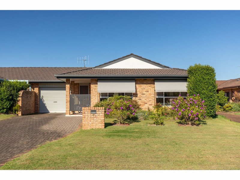 2/80 Mayers Drive, Tuncurry NSW 2428