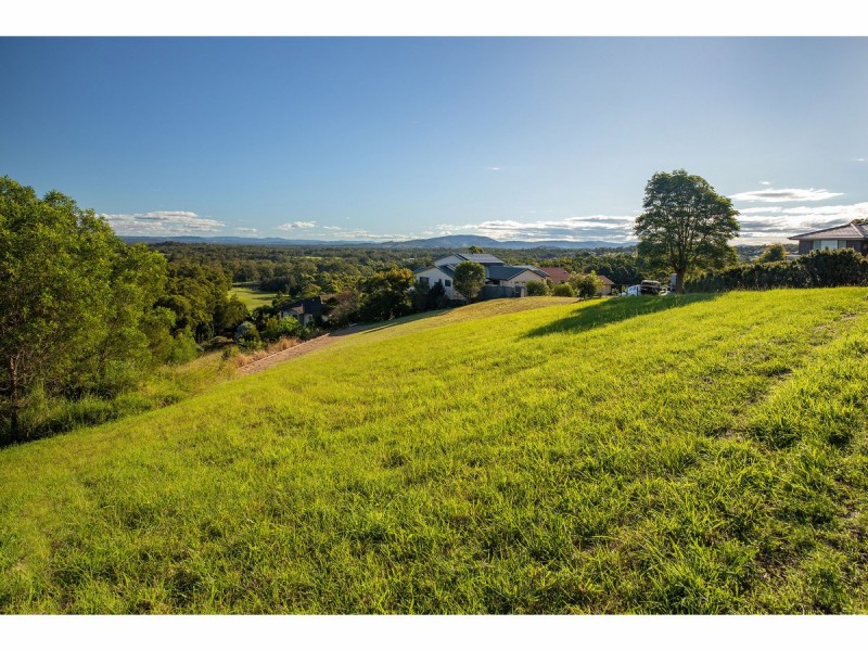 4 The Links, Tallwoods Village NSW 2430