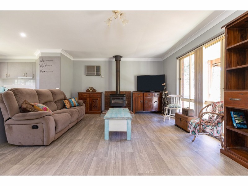 7 Rainbow Close, Rainbow Flat NSW 2430