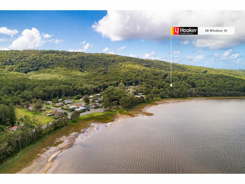 38 Windsor Street, Tarbuck Bay NSW 2428