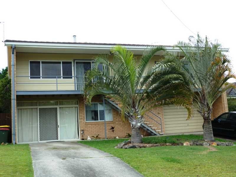 10 Godwin Street, Forster NSW 2428