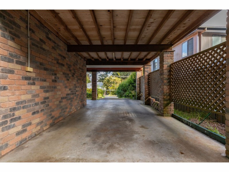 17 Windsor Street, Tarbuck Bay NSW 2428