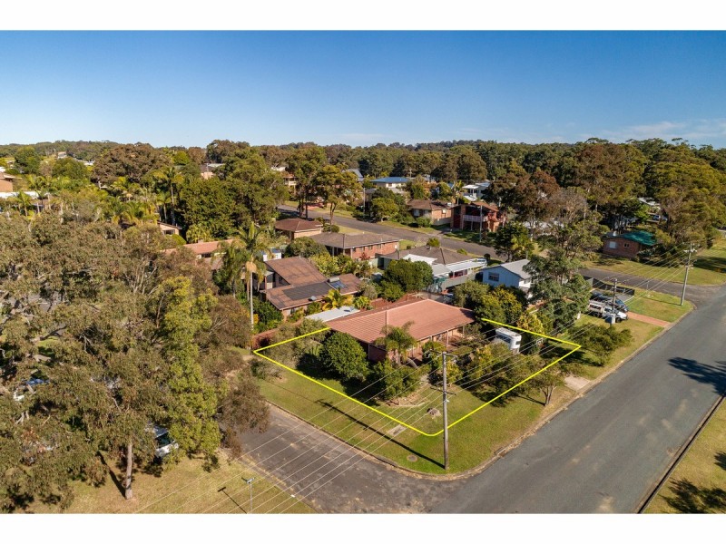 1 Sapphire Parade, Diamond Beach NSW 2430