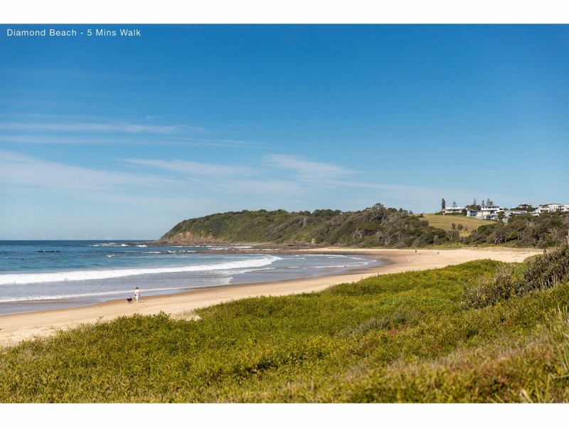 1 Sapphire Parade, Diamond Beach NSW 2430
