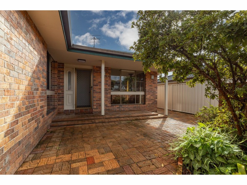 15 Blundell Avenue, Forster NSW 2428