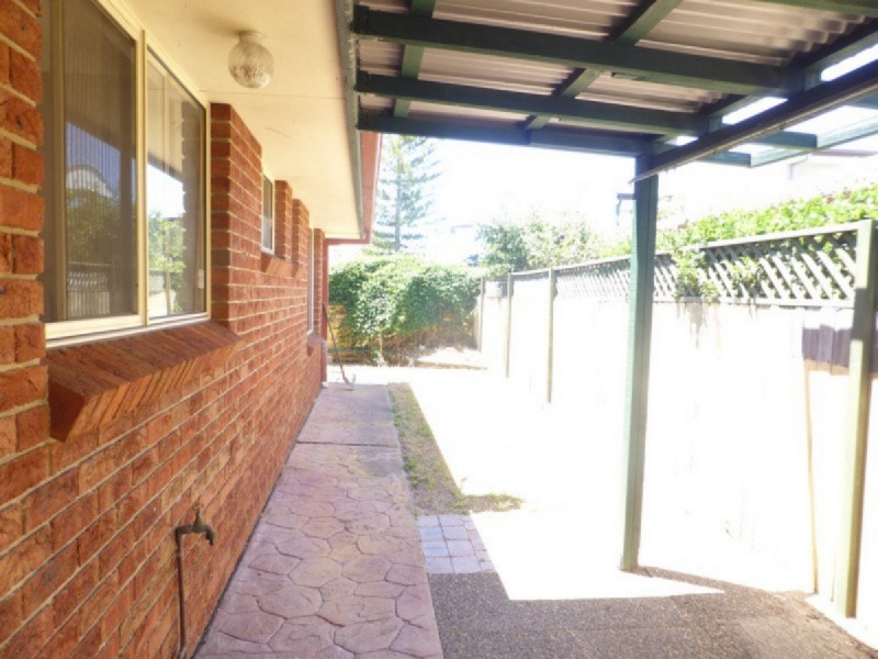 2/1 Bright Street, Forster NSW 2428