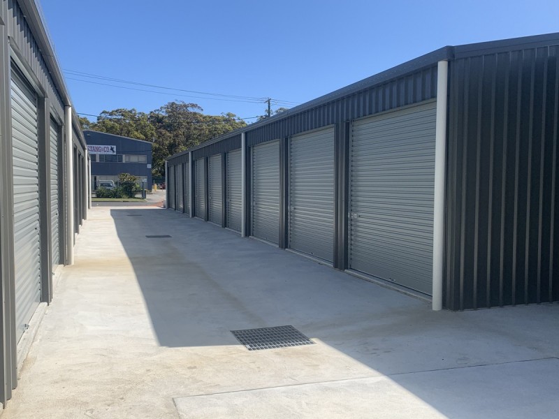 11 Dee Crescent, Tuncurry NSW 2428