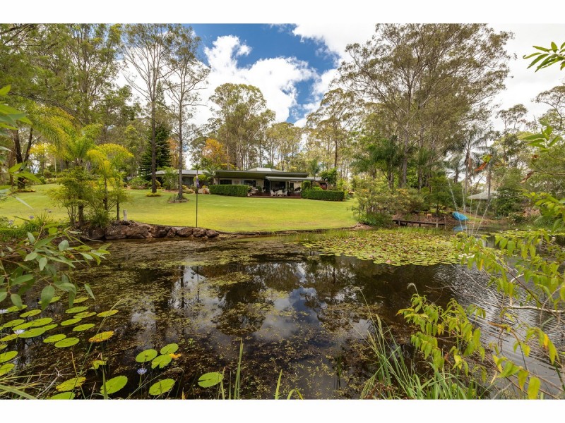 7 Woodlands Drive, Hallidays Point NSW 2430