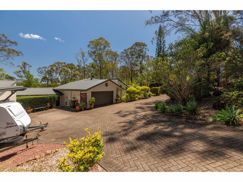 7 Woodlands Drive, Hallidays Point NSW 2430
