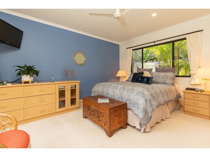 7 Woodlands Drive, Hallidays Point NSW 2430
