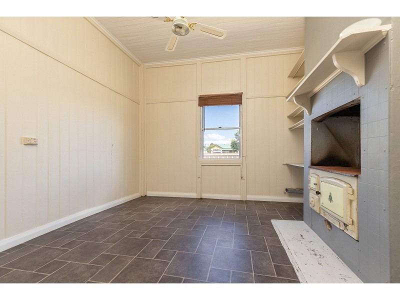 39 Queen Street, Wingham NSW 2429