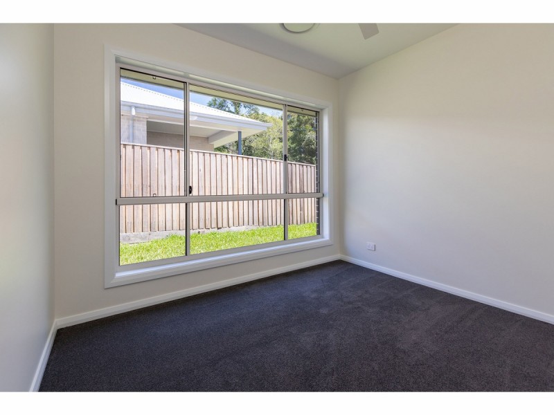 14 Maslin Close, Red Head NSW 2430