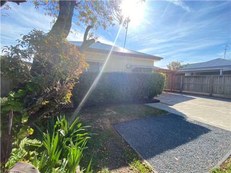 55 Macintosh Street, Forster NSW 2428