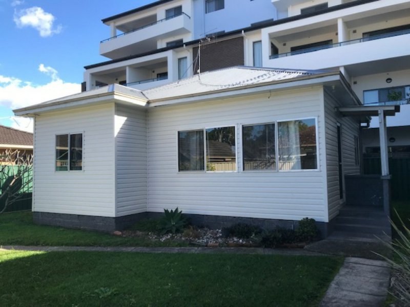 2/25 Breckenridge Street, Forster NSW 2428