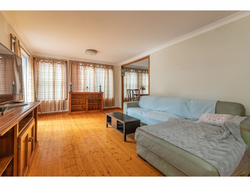 4 Charles Street, Smiths Lake NSW 2428