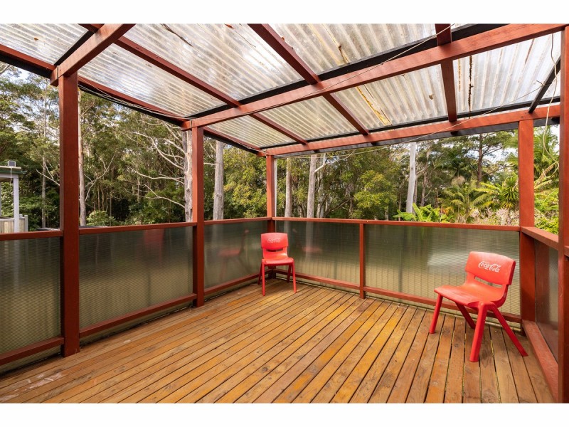 4 Charles Street, Smiths Lake NSW 2428