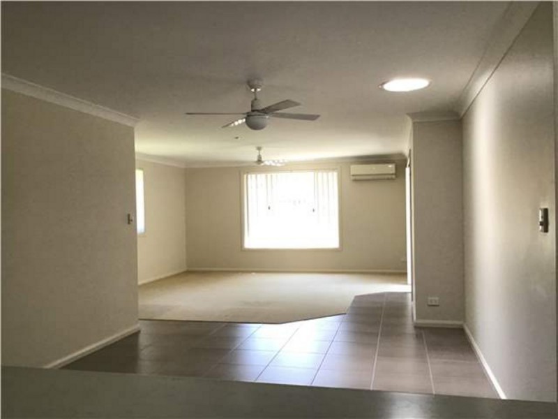 2/4 Caryota Place, Forster NSW 2428