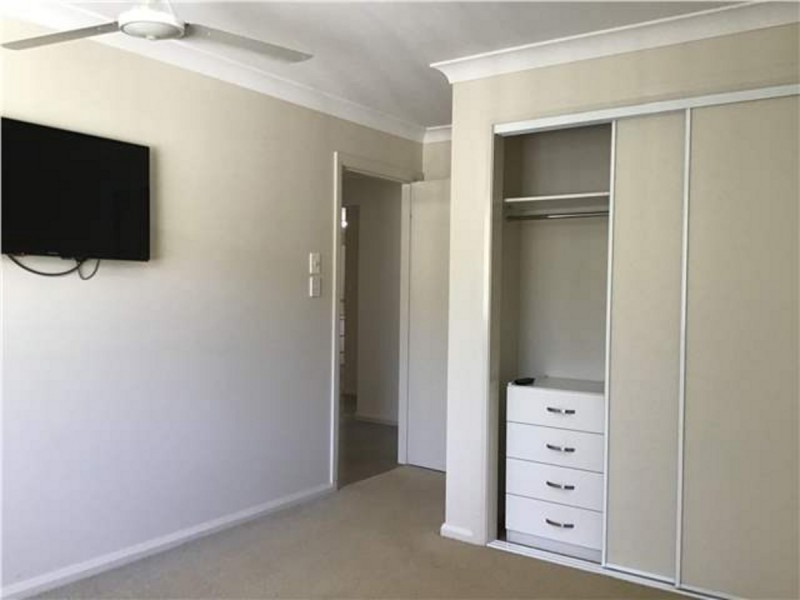 2/4 Caryota Place, Forster NSW 2428