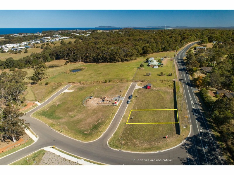 4 Silk Crescent, Diamond Beach NSW 2430