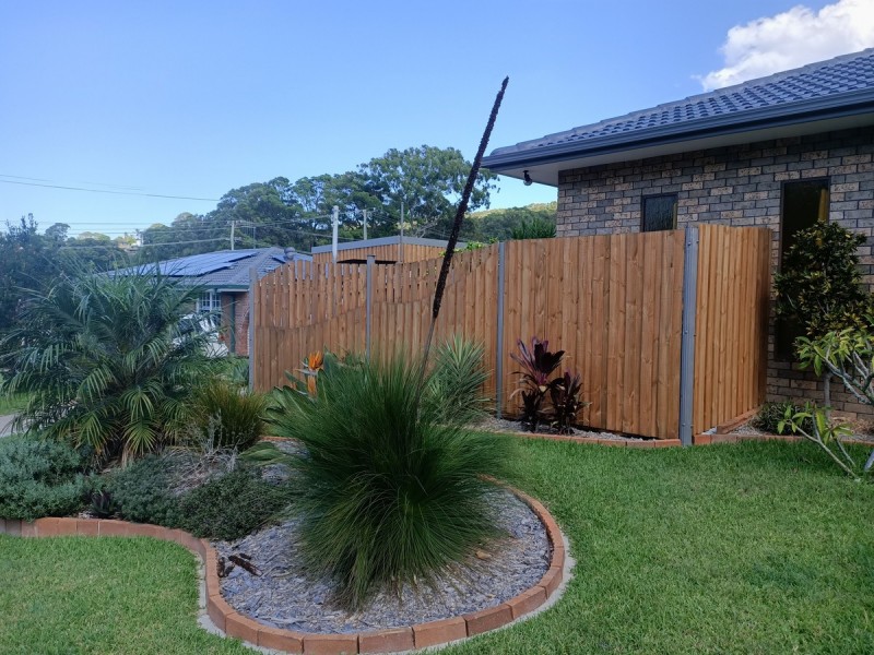 4a Miles Close, Forster NSW 2428