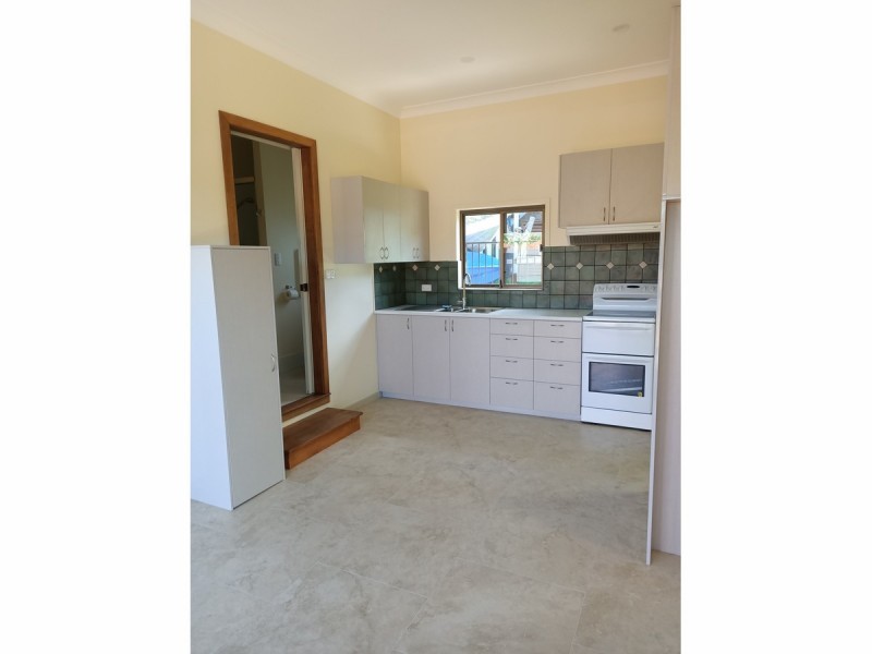 4a Miles Close, Forster NSW 2428