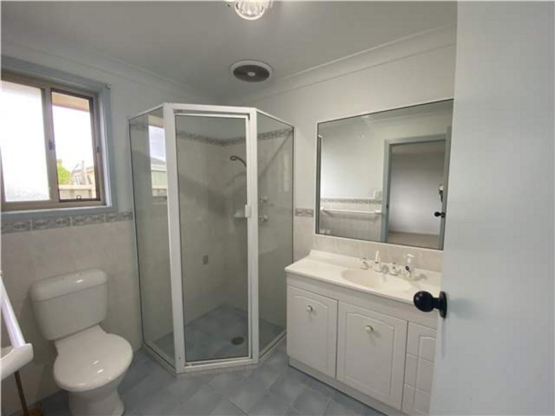 2/18 Robur Court, Tuncurry NSW 2428