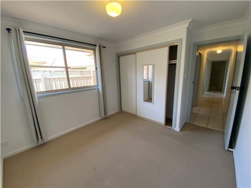 2/18 Robur Court, Tuncurry NSW 2428