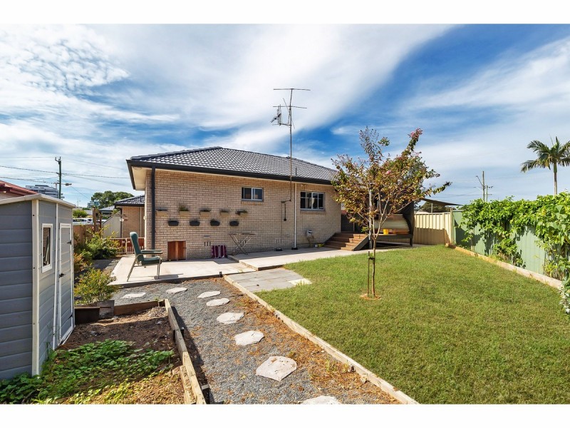 18 Middle Street, Forster NSW 2428
