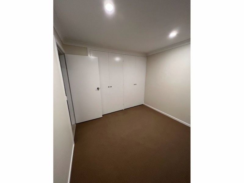 2/23 Robert Street, Forster NSW 2428