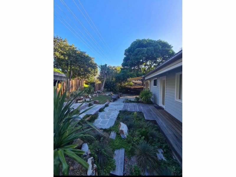 67 Newman Avenue, Blueys Beach NSW 2428