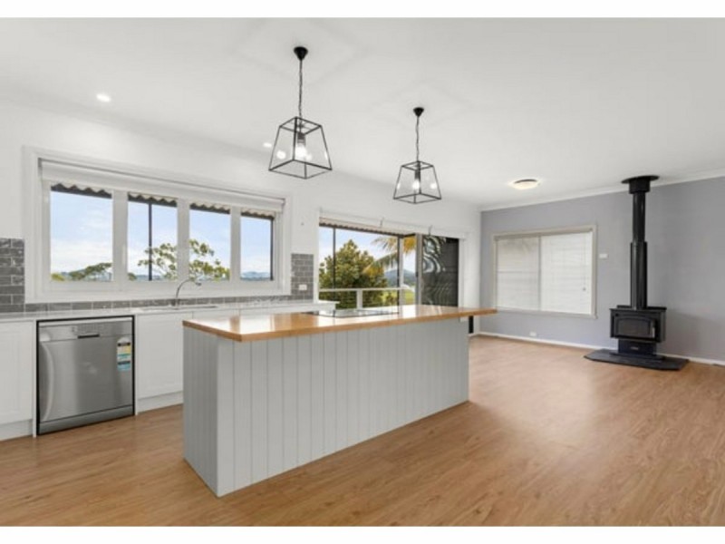 40 Ritchie Crescent, Taree NSW 2430