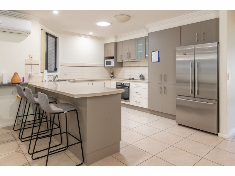 2/43 Tuncurry Street, Tuncurry NSW 2428